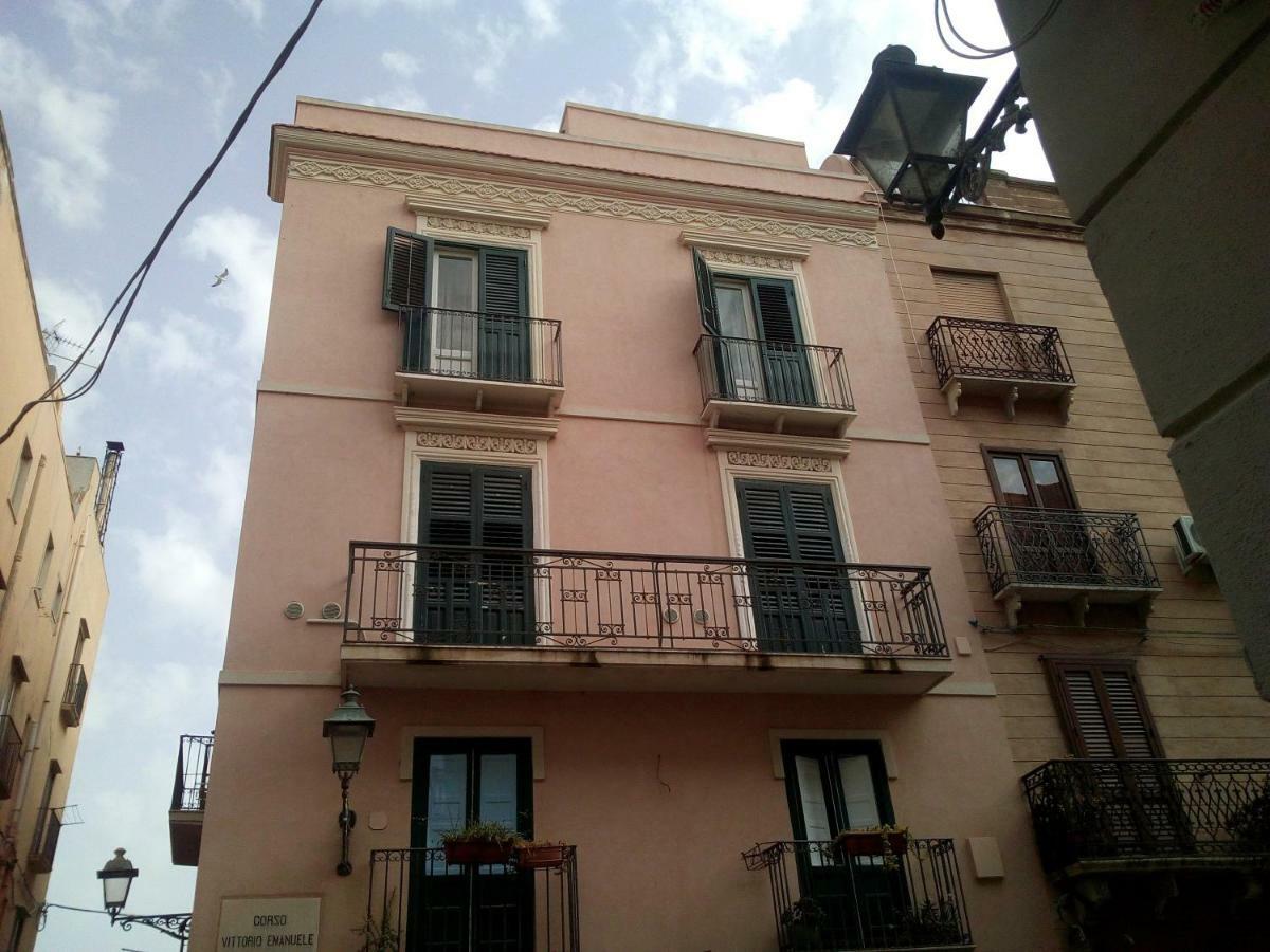 Appartamento Tra Mare E Storia Trapani Exteriör bild